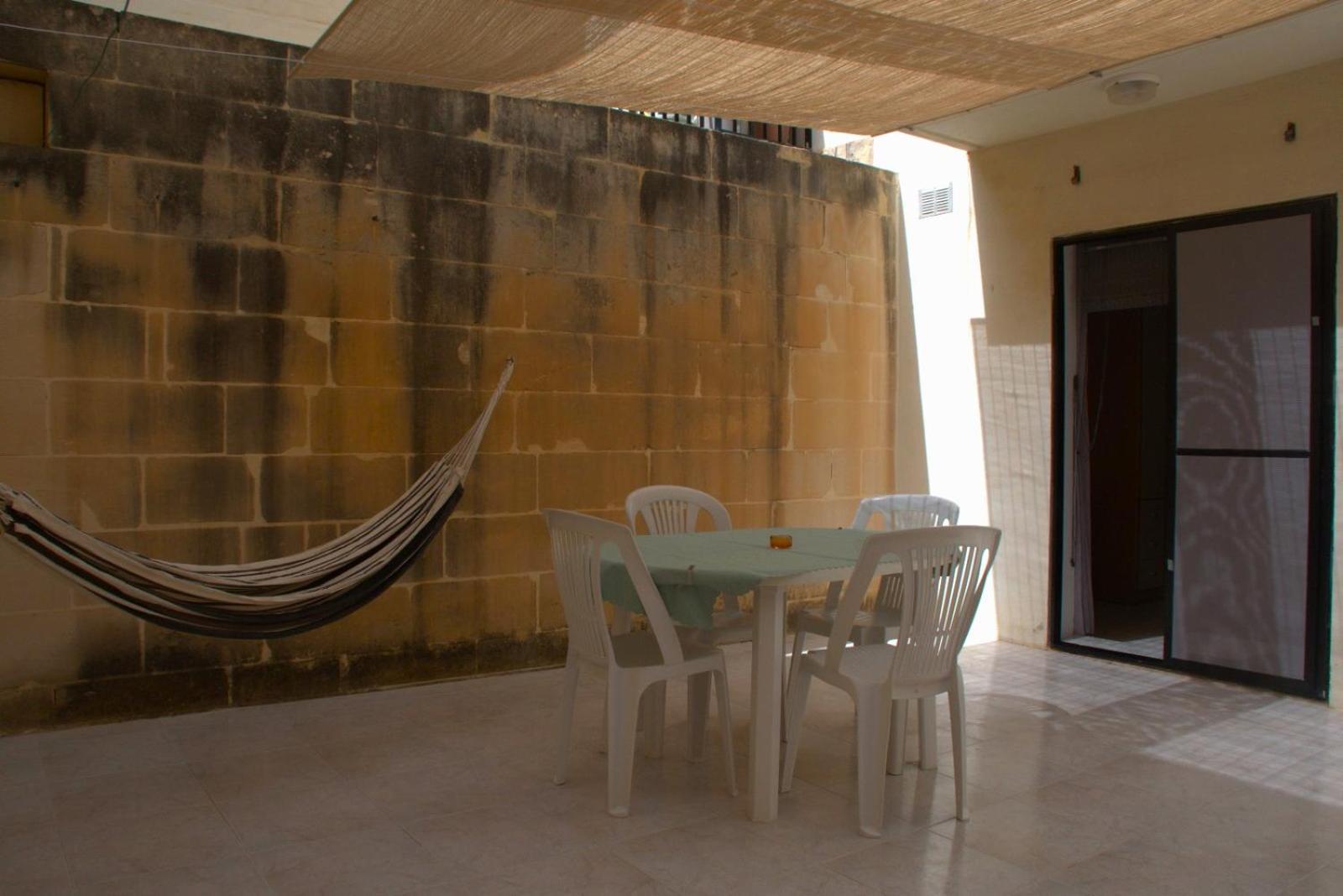 Seaside Serenity - A Lovely Apartment With Views Mellieha Ngoại thất bức ảnh